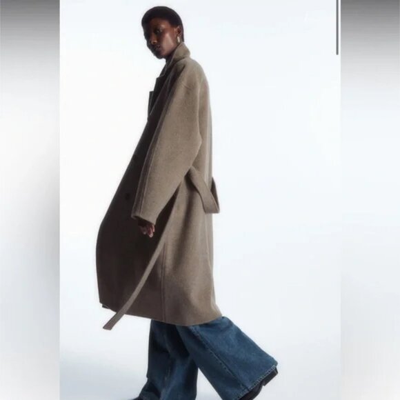 *SOLD* COS Oversized Double-breasted Wool Coat Size S - Picture 5 of 12
